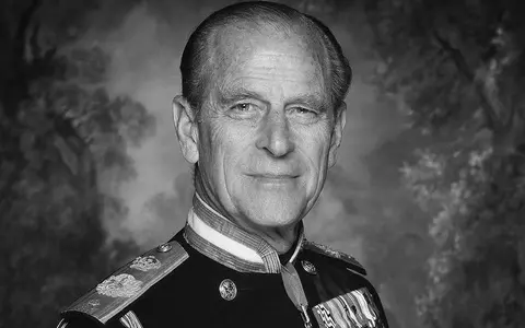 Cum se va desfășura înmormântarea Prințului Philip. Steagurile au fost coborâte în bernă