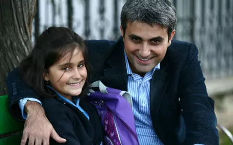 Ce frumoasă este fata lui Robert Turcescu! Cum arată Ioana la 20 de ani și di ce-și câștigă banii
