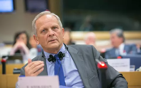 Câţi copii are Theodor Stolojan și cu ce se ocupă. Politicianul are și trei nepoți