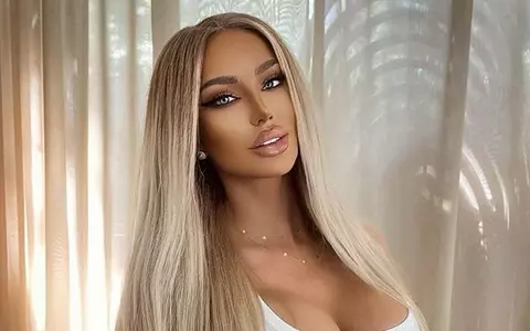 Bianca Drăgușanu, despre imaginile cu ea leșinată, pe podea: „Mama, am luat două pastile...”