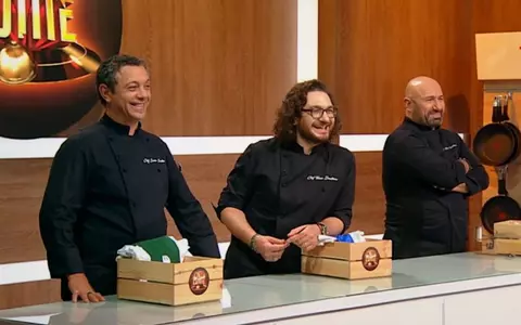 Cine sunt concurenții intrați în echipe la Chefi la Cuțite. Bontea, Dumitrescu și Scărlătescu au câte 8 concurenți