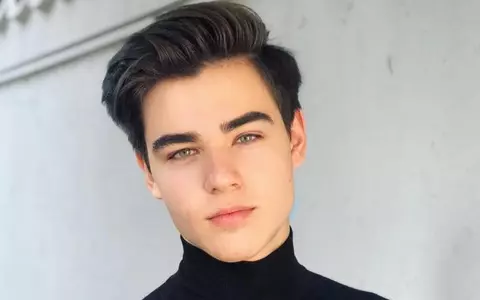 Cum arată acum Camelia Constantinescu, mama lui Radu Ștefan Bănică. Imagine rară cu ea și fiul ei