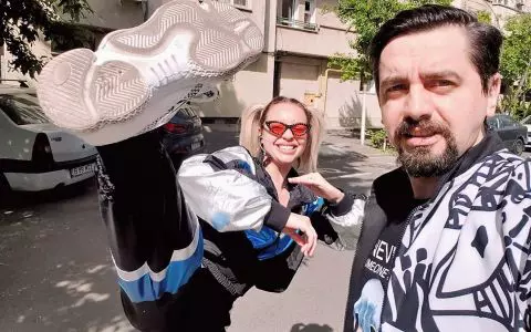 ce-i-a-facut-un-an-de-casnicie-lui-cosmin-natanticu-zajut-la-curatenie-duc-gunoiul-spal-vase_1_size23