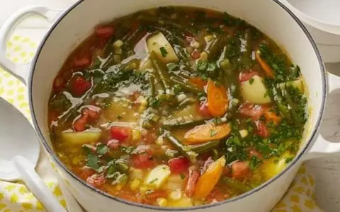 Ciorbă de legume. Ingredientul care dă gustul perfect