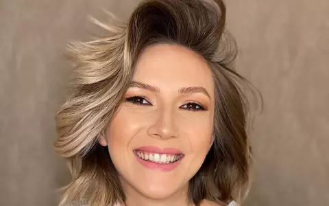 Adela Popescu, fotografie cu burta de gravidă la vedere, pe Instagram. Cum arată înainte să nască