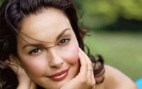Ashley Judd, de nerecunoscut, după ce a exagerat cu operațiile estetice! Cum arată actrița la 53 de ani