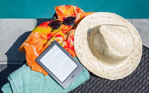 (P) Ești gata de vacanță? Top 4 obiecte vestimentare MUST-HAVE pentru o vară de neuitat!
