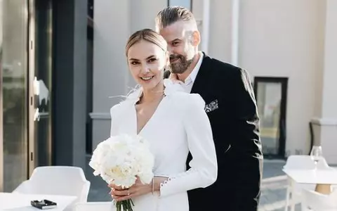 Roxana Ionescu și Tinu Vidaicu, primele imagini de la petrecerea de nuntă. Mireasa a avut o rochie superbă