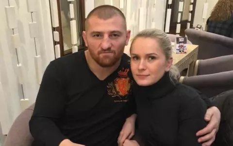 Cătălin Moroșanu, mesaj emoționant pentru soție, cu ocazia zilei de naștere: „Ești mai frumoasă ca oricând”