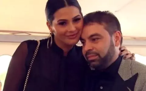 Roxana Dobre, iubita lui Florin Salam, și-a plimbat copiii cu metroul. Cum s-au fotografiat