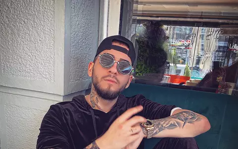 Fulgy are din nou probleme cu legea. Poliția s-a autosesizat după ce a fost filmat la volan, fără permis
