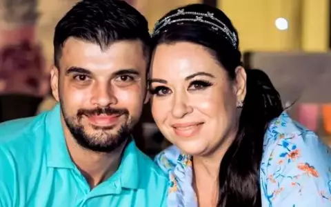 Oana Roman, mai fericită ca oricând după ce s-a împăcat cu Marius Elisei: „Îl iubesc foarte mult”