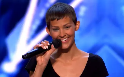 Povestea impresionantă a tinerei Jane Martjewski de la Americanii au talent, bolnavă de cancer: "Șansele mele de supraviețuire sunt de 2%"
