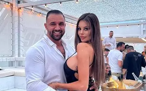 E oficial! Alex Bodi și Justyna formează un cuplu. S-au sărutat în văzul lumii
