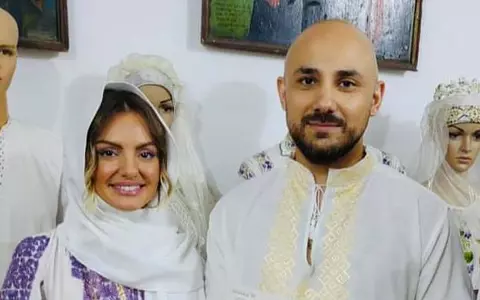 Alexandra Stan, primele imagini de la cununia civilă. S-a îmbrăcat în costum popular!
