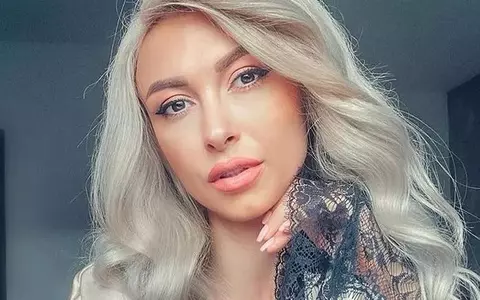 Andreea Bălan, mamă sexy la 37 de ani. A pozat în costum de baie pentru VIVA!