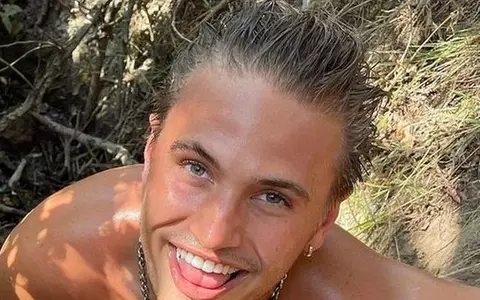 A murit actorul Daniel Mickelson, cunoscut din serialul "Mani"! Avea 23 de ani