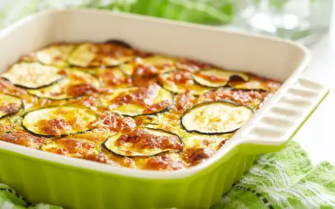 Rețetă de plăcintă cu dovlecei. Peparat delicios