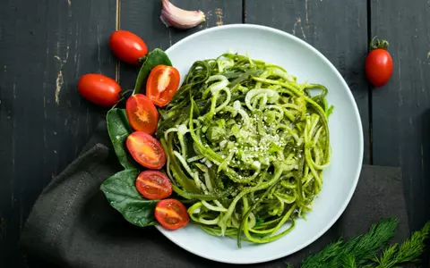 Rețetă de salată de dovlecei. Fresh și gustoasă
