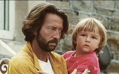 Eric Clapton, tragedie similară celei de la Ploiești, unde gemenii au căzut de la etaj și au murit: "Mă uitam la faţa lui frumoasă şi..."