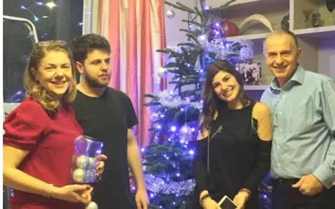 Cum arată și cu ce se ocupă copiii lui Mircea Geoană. Amândoi au studiat în America