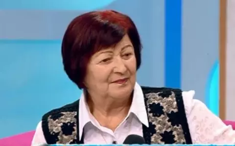 Cum se înțelege mama Laurei Stoica cu familia iubitului artistei, care a murit în același accident: "Am făcut și crucea de la mormânt"