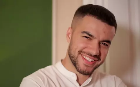 Culiță Sterp, gest neașteptat la o nuntă la care a cântat. Le-a schimbat banii invitaților, înainte de dedicații