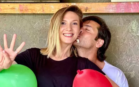 Adela Popescu a dezvăluit numelui celui de-al treilea copil. Începe tot cu „A”