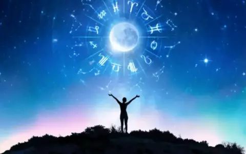 Horoscop 4 august 2021. Zodia care primește o moștenire
