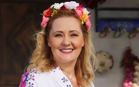 Ce salariu are Elena Lasconi la Primăria din Câmpulung: „La PRO TV făceam banii ăștia în 40 de minute”
