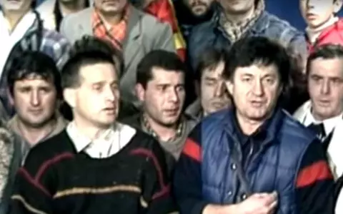Ion Caramitru, primul care a vorbit în direct, la Revoluție. Adevărul despre "Mircea, fă-te că lucrezi!"