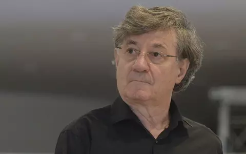 Primele imagini de la înmormântarea lui Ion Caramitru. Cine a venit să-l conducă pe ultimul drum pe marele actor