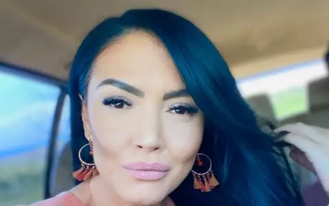 Andreea Mantea a dezvoltat o boală autoimună, după naștere: „Când se supără, se umflă vreo 10 kilograme”