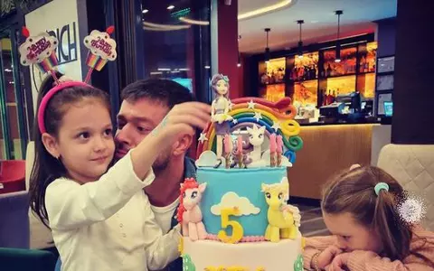 Cum a sărbătorit-o Victor Slav pe Sofia, de ziua ei. Ce a făcut Bianca Drăgușanu în tot acest timp