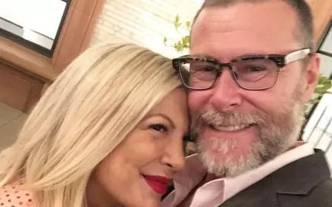 Tori Spelling din Beverly Hills și Dean McDermott divorțează. Motivul șocant al despărțirii