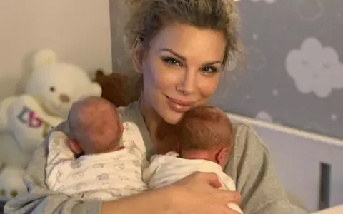 Alina Laufer a ajuns la spital cu unul dintre gemenii prematuri: "A luat o bacterie de la..."