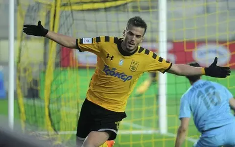 Fotbalistul grec Nikos Tsoumanis, găsit mort în propria mașină. Ar fi fost asasinat