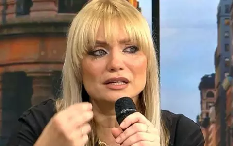 Cristina Cioran a plâns la TV când a povestit despre nașterea prematură: "Urlam și în salvare și în spital"