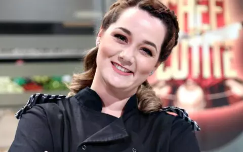 Maria Șandru de la Chefi la Cuțite a născut! Prima imagine cu bebelușul