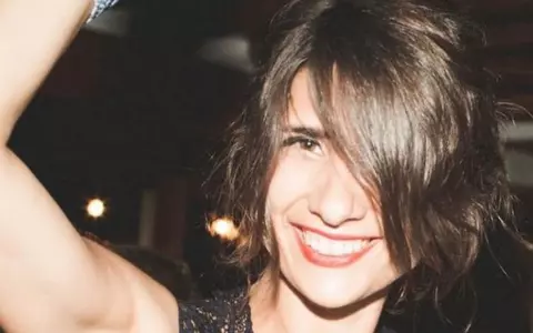 Claire, fiica lui Miki Alexandrescu, a murit în accidentul aviatic de la Milano. Ea făcea parte din familia lui Dan Petrescu