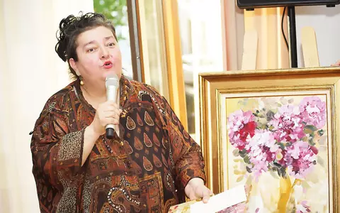 Actrița Doina Ghițescu a luat foc în cimitir: "Un înger păzitor a stins flăcările"