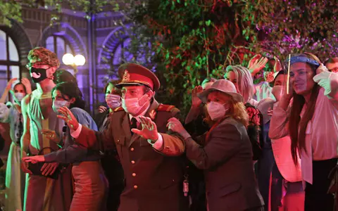 România propune la Oscar 2022 filmul lui Radu Jude, "Babardeală cu bucluc sau porno balamuc"
