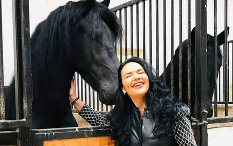 Ioana, soția lui Ilie Năstase, și-a cumpărat un cal de 25.000 de euro. Cum a reacționat fostul sportiv