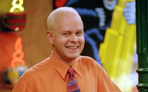A murit James Michael Tyler, cunoscut pentru rolul Gunther în serialul Friends