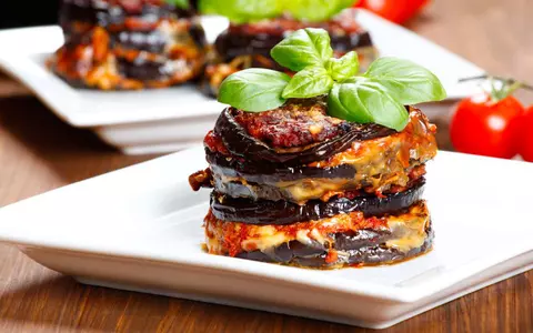 Rețetă de parmigiana de vinete. Un preparat clasic italian