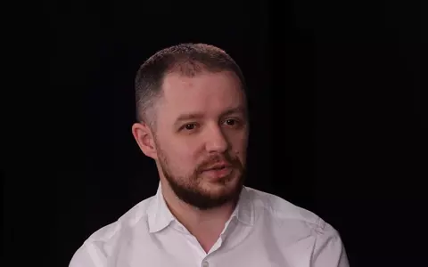 Cine este Dezideriu, bărbatul care deține pagina de Instagram Mercur Retrograd