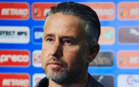 Din ce face bani Laurențiu Reghecampf după anunțul divorțului de Anamaria Prodan. Fiul său, Luca, este direct implicat