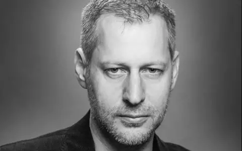 Ce studii are Ionuț Ciocia, alias Brânzoi, din Las Fierbinți: „De multe ori, făceam show-uri și mai puțin școală”
