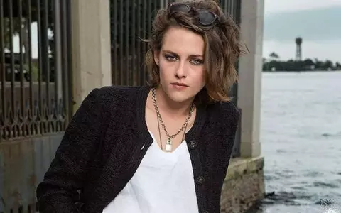 Actrița Kristen Stewart s-a logodit cu iubita ei, Dylan Meyer. Primele declarații despre nuntă