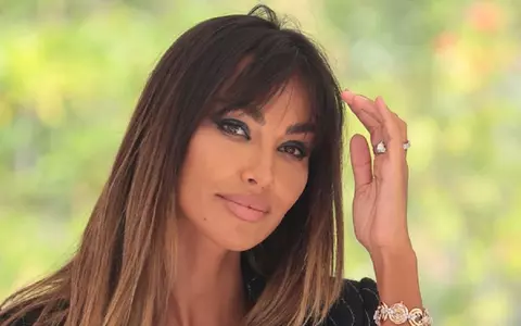 Mădălina Ghenea, într-o rochie transparentă la premiera filmului House of Gucci, de la Milano. A făcut furori pe covorul roșu